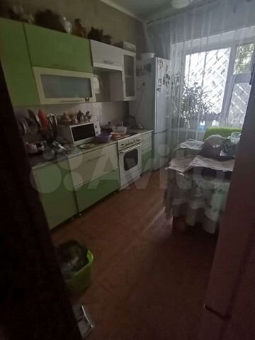 5-к. квартира, 110 м², 1/9 эт.