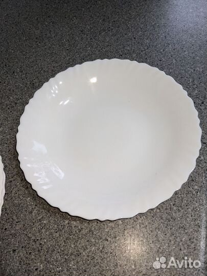 Тарелки luminarc белые