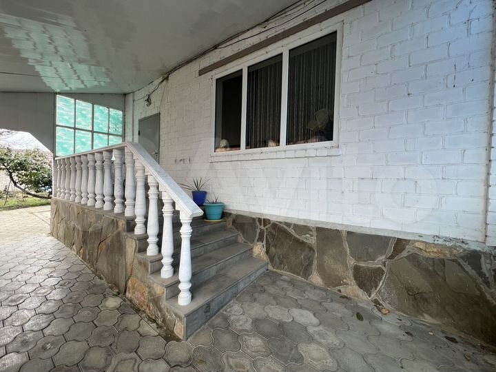 Дом 253 м² на участке 8 сот.