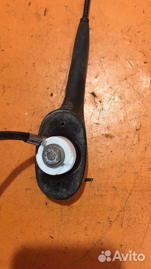 Антенна на Geely LC Cross