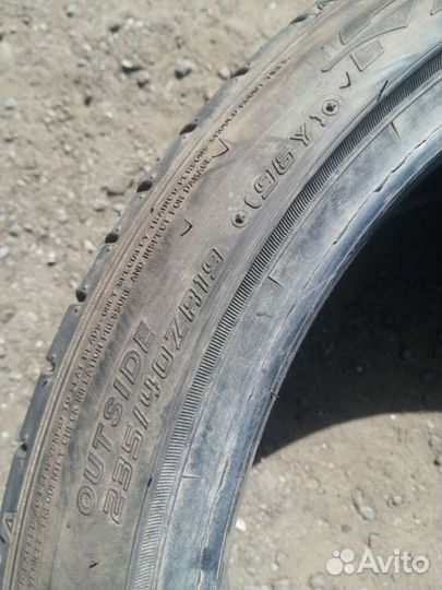 Falken Azenis FK-510 235/40 R19