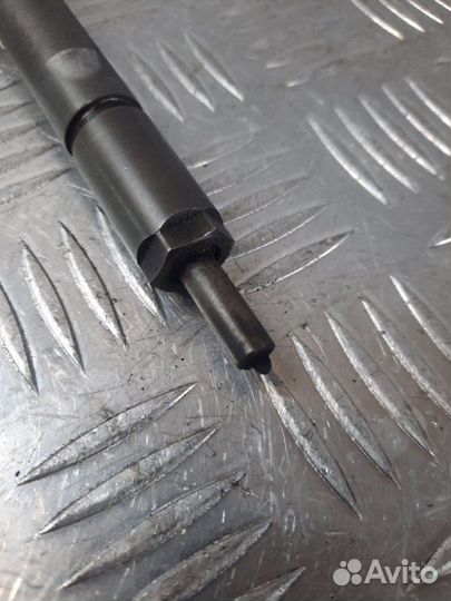 Форсунка Hyundai Sonata (Nf) седан 2.0 D4EA 2006