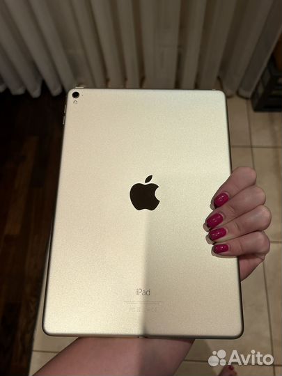 iPad pro 9.7 Wi-fi 128 гб