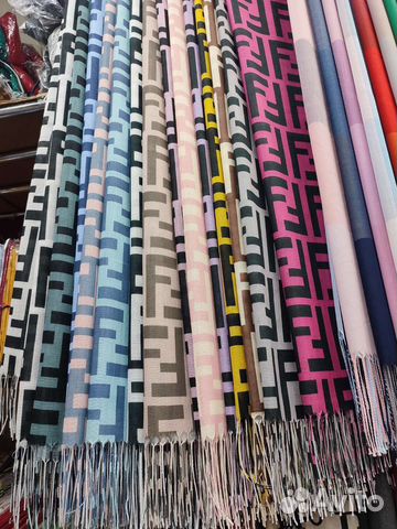 Палантин женский Fendi новый