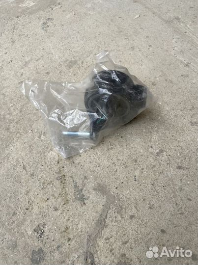 Запчасти для Ниссан Максима