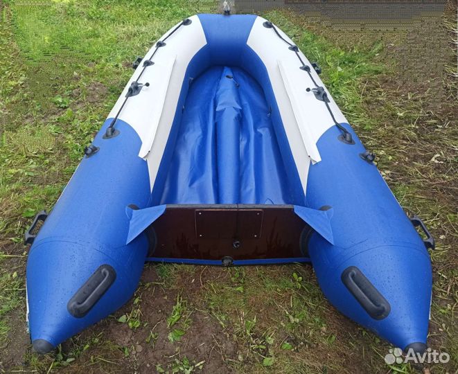 Лодка Hunter Stels 335 с мотором и винтом комплект
