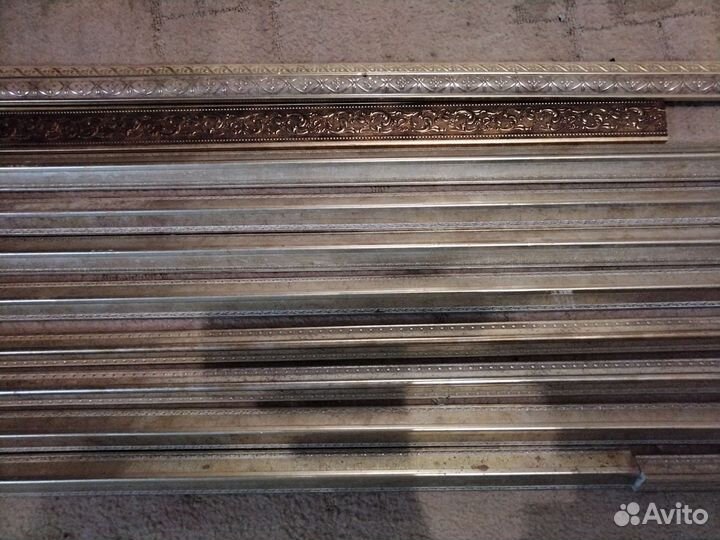 Уголок молдинг декоративный