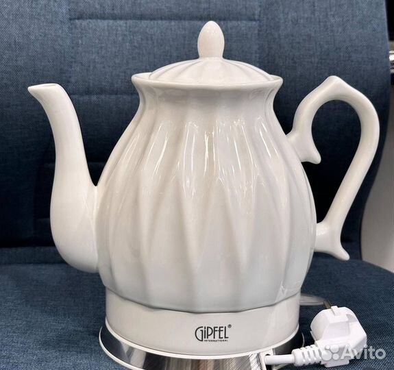 Электрический чайник Gipfel