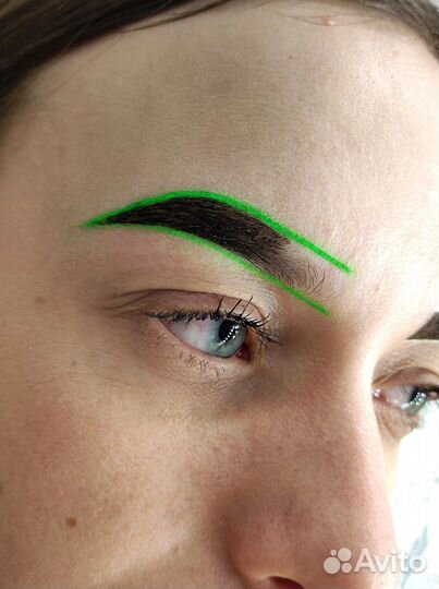 Брови Макияж