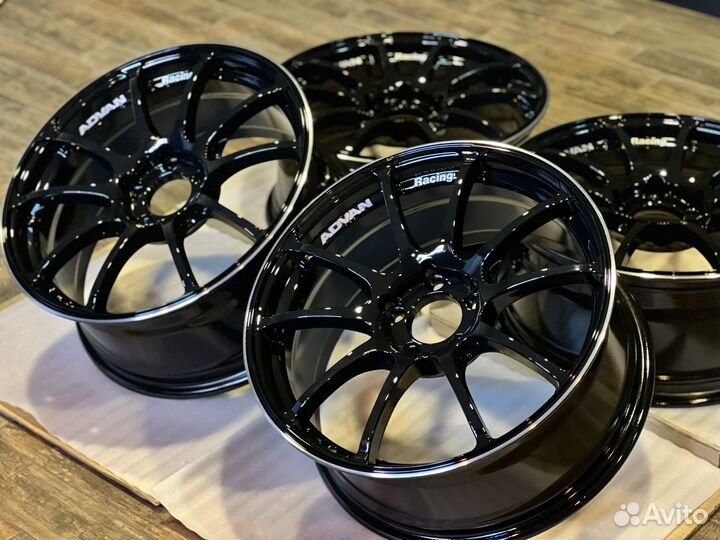 Advan RS 18*8.0J et45 5*112 Mini JCW Golf Skoda