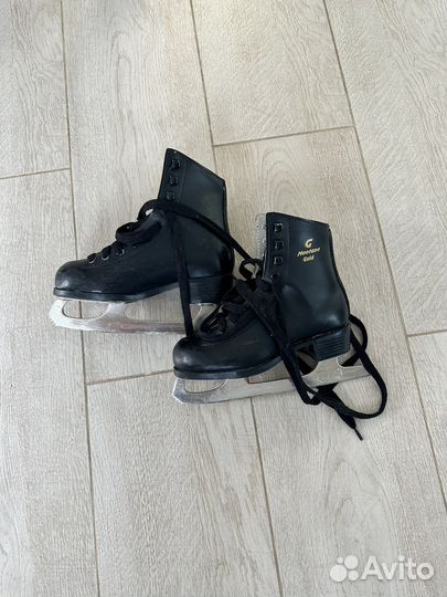 Коньки фигурные