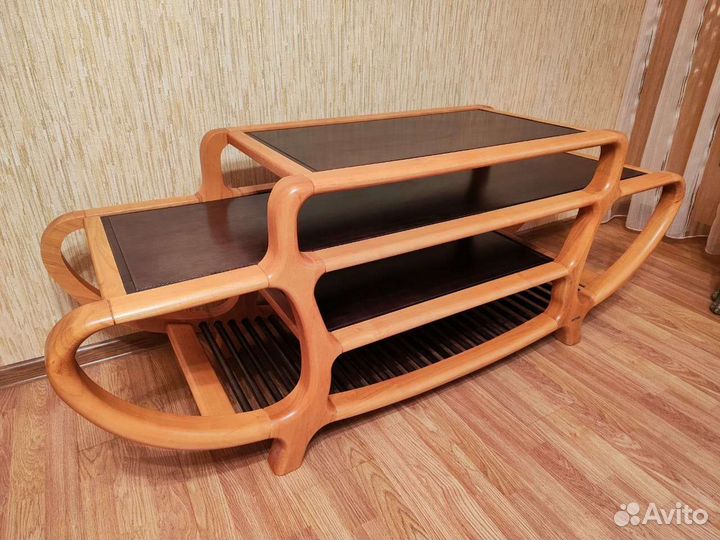 Тумба под телевизор