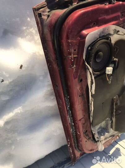 Передняя правая дверь лансер 9