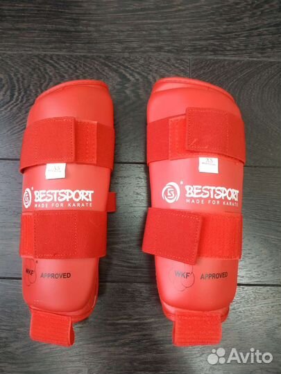 Накладки на ноги для каратэ