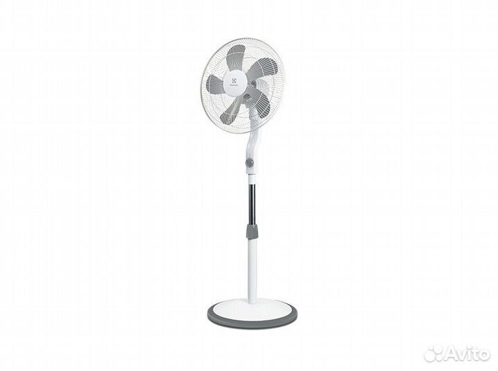 Напольный вентилятор Electrolux EFF-1003D