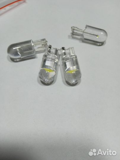 Плафон освещения салона Ford Fiesta/Ford Fusion