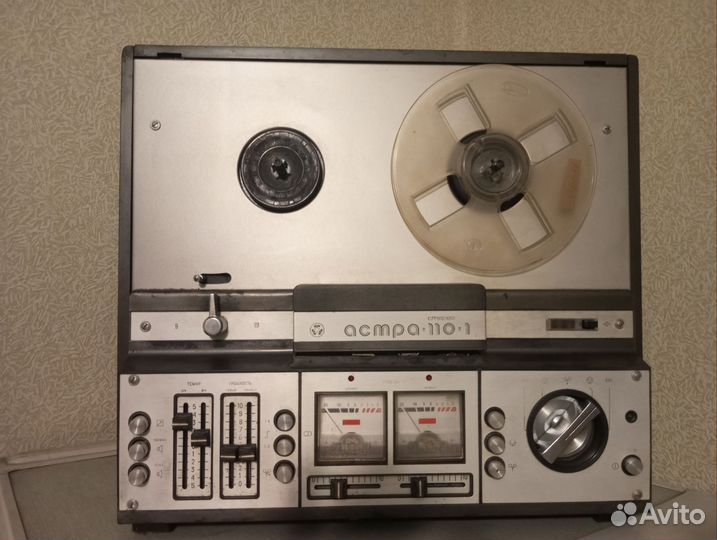 Проигрыватель винил, катушечный