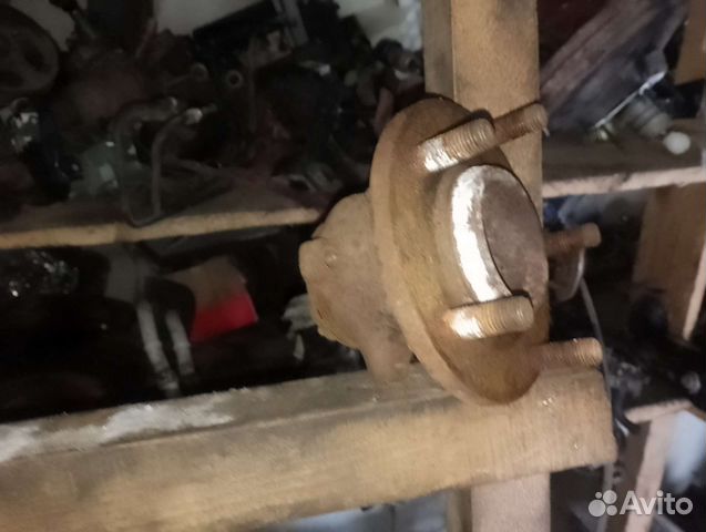 Ступица задняя Мазда 3 вк