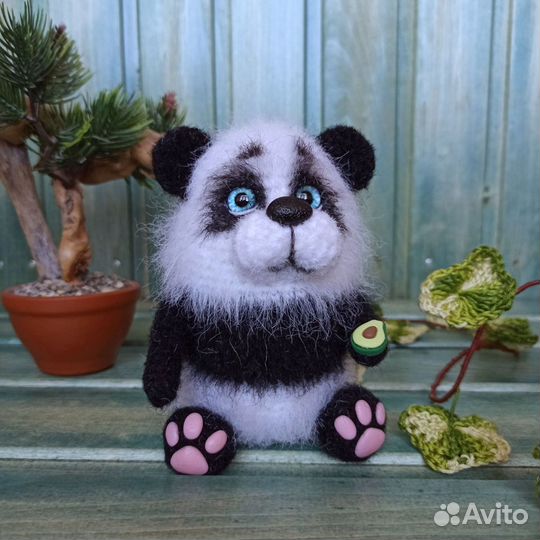 Панда, вязаная игрушка