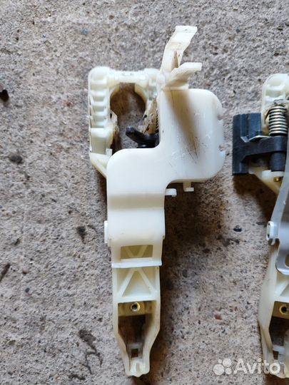 Дверной механизм открывания hyundai elantra 2010г