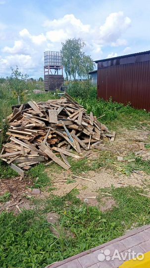 Распил деревьев и досок