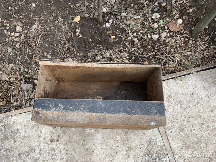 Ящик металлический бу