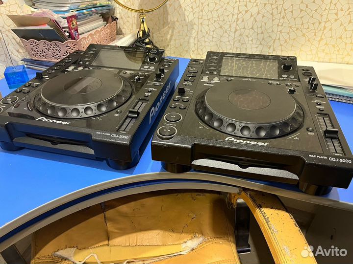 Pioneer cdj 2000
