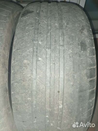 Goodyear EfficientGrip 245/50 R18 100