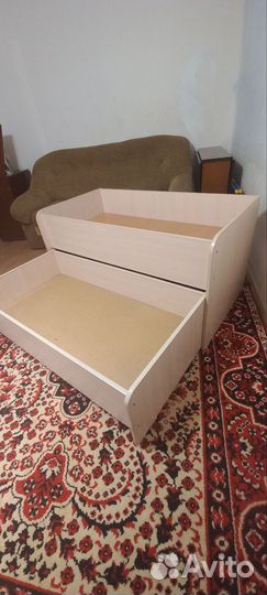 Детская двухярусная выдвижная кровать