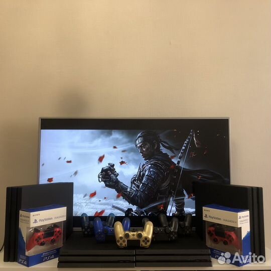 Sony PlayStation 4 Pro+750 топовых игр