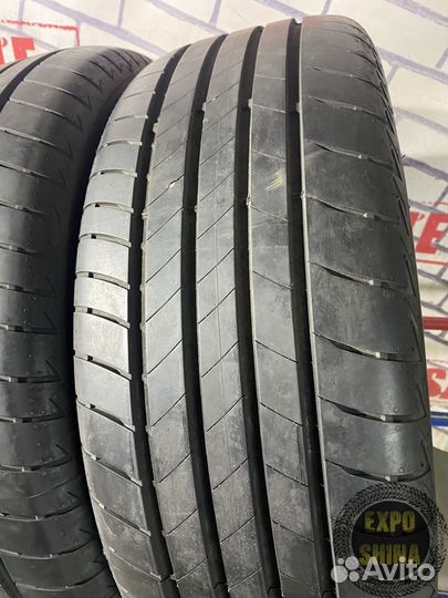 Bridgestone Turanza T005 235/55 R18
