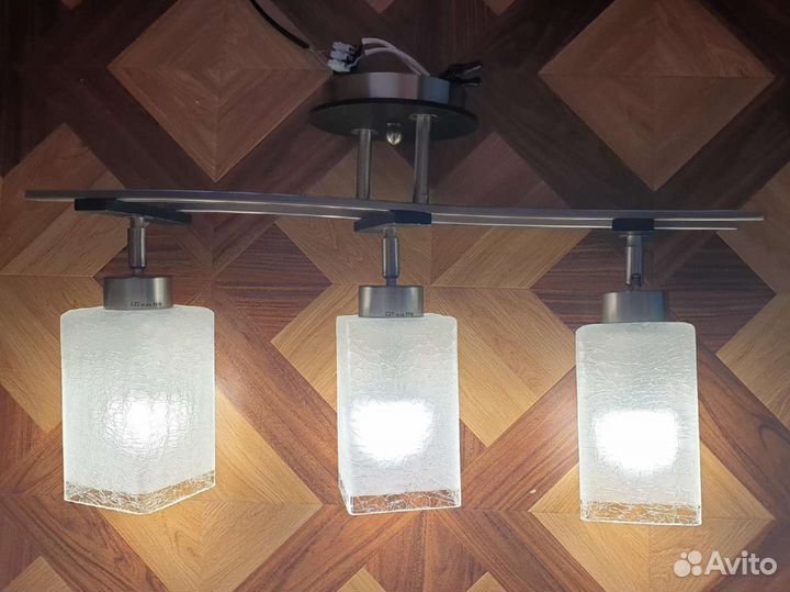 Люстра новая