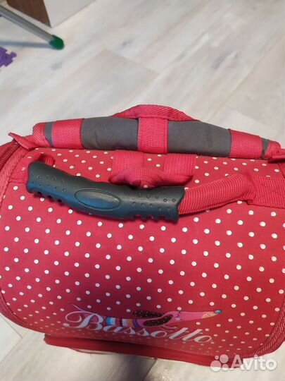 Рюкзак для девочки в школу