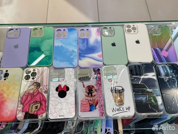 Чехлы на телефон iPhone 13 Pro