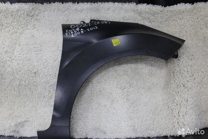 Крыло переднее правое для Ford Fiesta 2001-2008