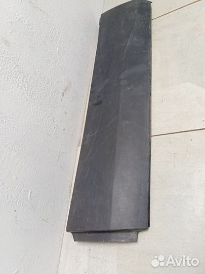 Накладка двери задней левой