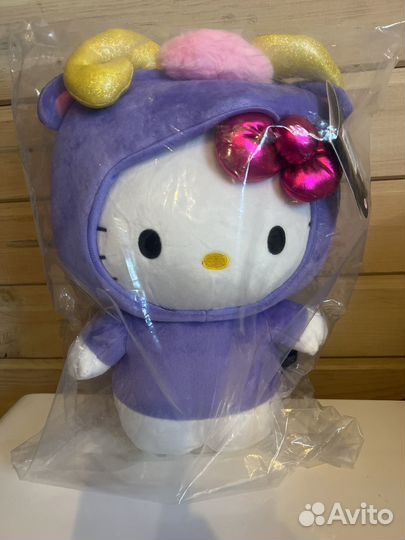 Hello Kitty фигурки