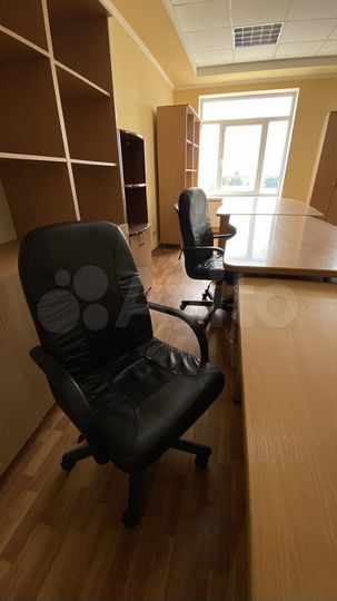 Офис, 52,3 м2, с мебелью и парковкой