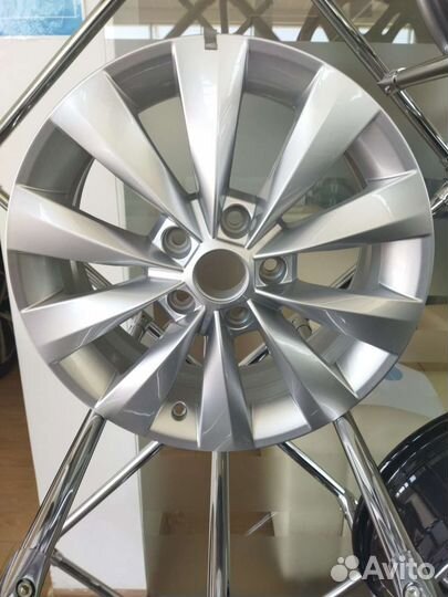 Алюминиевый диск 57A601025A