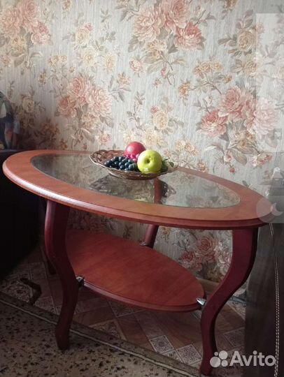 Стол журнальный