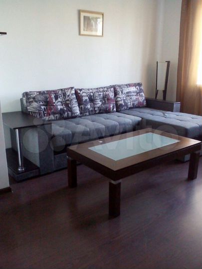 2-к. квартира, 49 м², 1/8 эт.