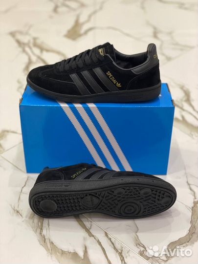 Кроссовки Adidas special