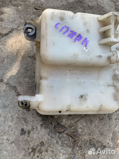 Расширительный бачок Шевроле Спарк М200