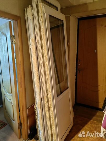Двери пластиковые бу