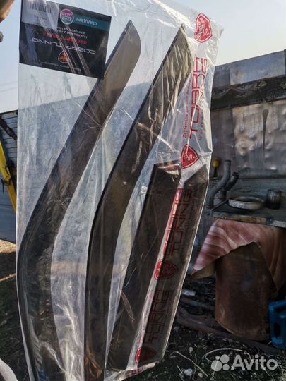 Ветровики ваз 2110