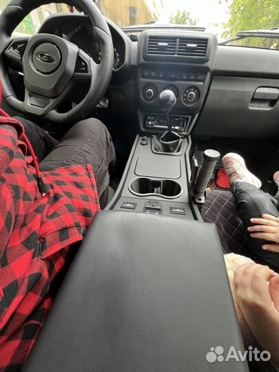 Бар подлокотник на Ниву Legend