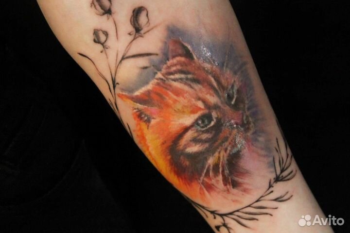 Татуировки разной сложности, художественные тату