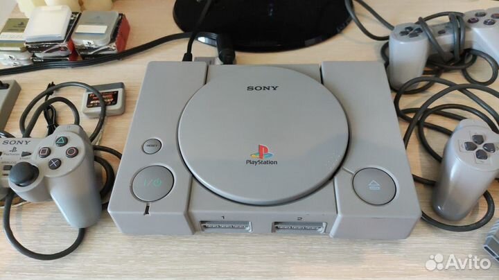 Игровая приставка ps1