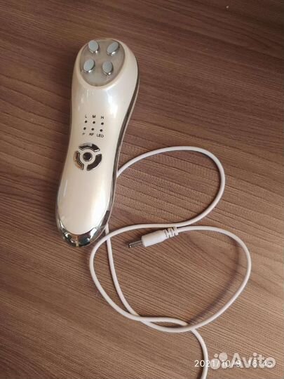 Прибор для омоложения лица