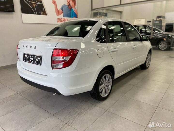 LADA Granta, 2023